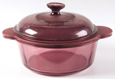 Visions Cranberry 2.5 Qt Round Casserole with Glass & Plastic Lids
