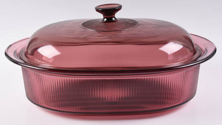 Visions Cranberry 4 Quart Oval Roaster & Lid