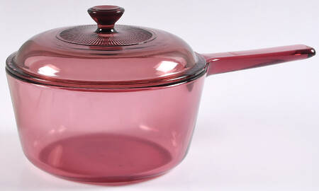 Visions Cranberry 1.5 Quart Saucepan with Lid