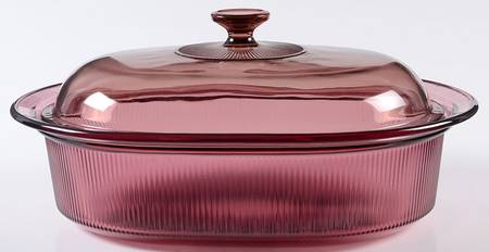 Visions Cranberry 4 Quart Oval Roaster with Lid