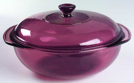 Visions Cranberry 2 Qt Round Covered Casserole