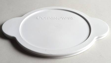 Visions Cranberry Plastic Lid for 1.5 Qt Round Casserole