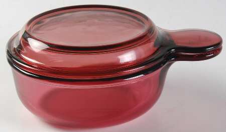 Visions Cranberry Grab-It & Glass Lid