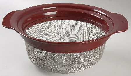 Visions Cranberry 2.5L Steam & Boil Basket