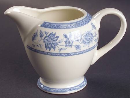 Indian Tree Blue Creamer