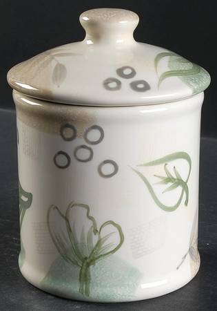 Textured Leaves (Corelle) Medium Canister & Lid