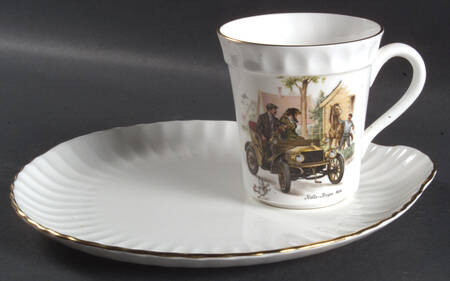 CRS132 Snack Plate & Cup Set