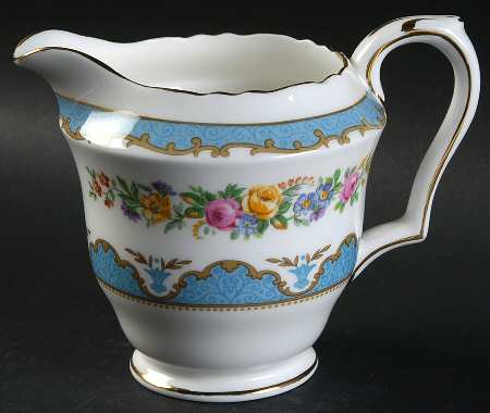 Lyric Tunis Blue (Flat Rim) Creamer