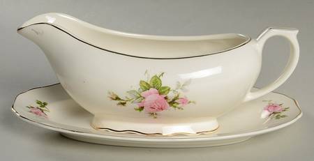 Rose Bouquet Gravy Boat & Underplate/Relish