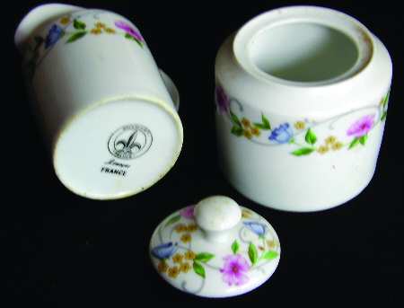 CMH2 Sugar Bowl & Lid