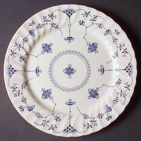 Finlandia (Swirl Rim, Columbia, Malaysia) 12" Chop Plate (Round Platter)