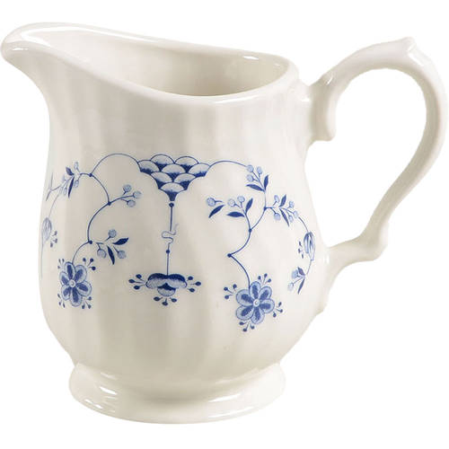 Finlandia (Swirl Rim, Columbia, Malaysia) Creamer