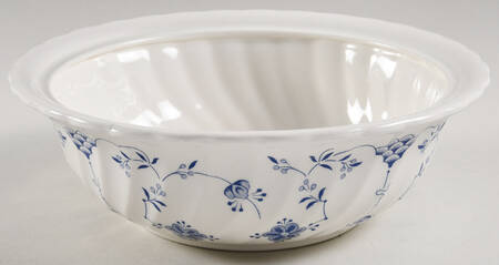 Finlandia (Swirl Rim, Columbia, Malaysia) Round Vegetable No Lid