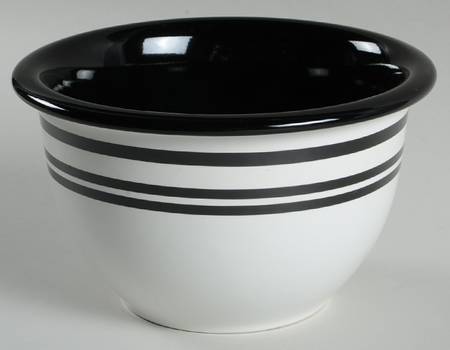 Classic Cafe Black 7" Mixing Bowl