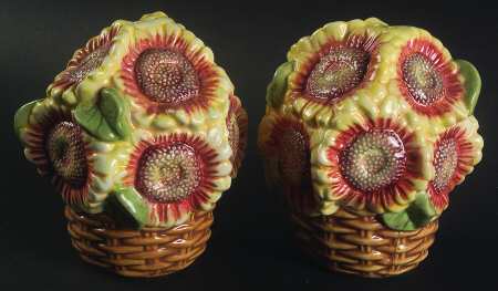 Meadows Figural Salt & Pepper Set