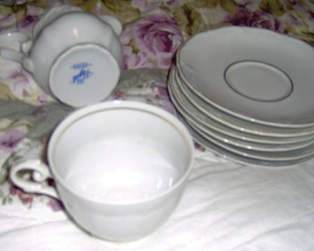 CWM6 Flat Cup & Saucer Set