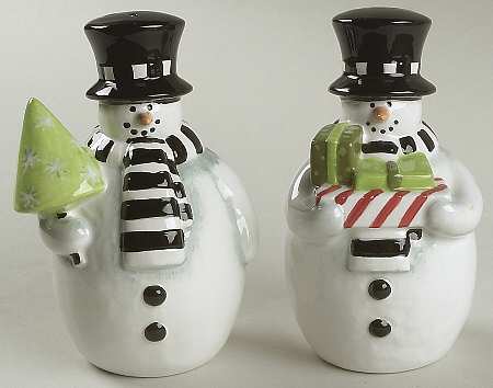 Holiday Snowman Figural Salt & Pepper Set