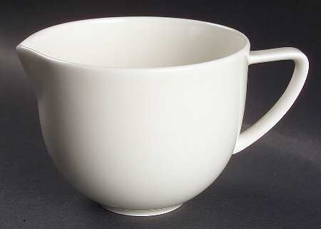 Coral Edge Creamer