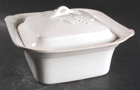 Madeira Harvest (White) 2 Quart Square Casserole with Ceramic Lid