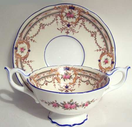 8860-E (Scalloped) by Coalport