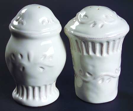 Rustica White Salt & Pepper Set