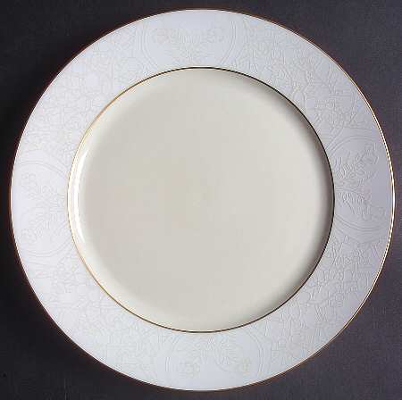 Hibiya Ivory and Bisque by Charles Field Haviland