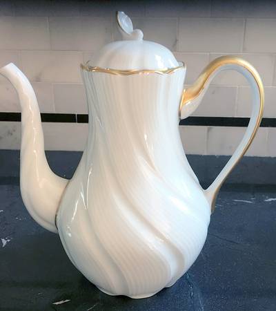 CMH5 Coffee Pot & Lid