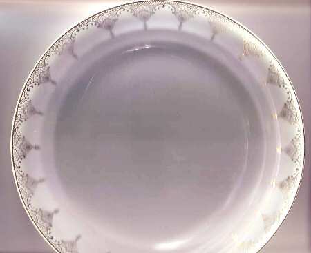 4907 by Crown Potteries