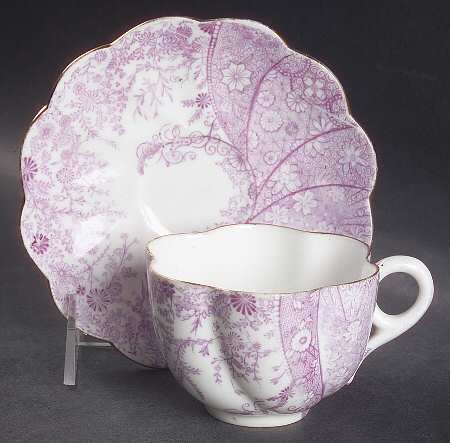 1625 Flat Cup & Saucer Set