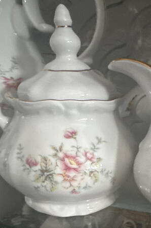 CWM7 Sugar Bowl & Lid