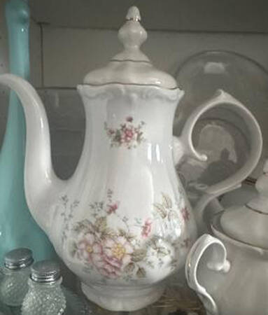 CWM7 Coffee Pot & Lid
