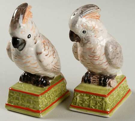 Tahiti Figural Salt & Pepper Set