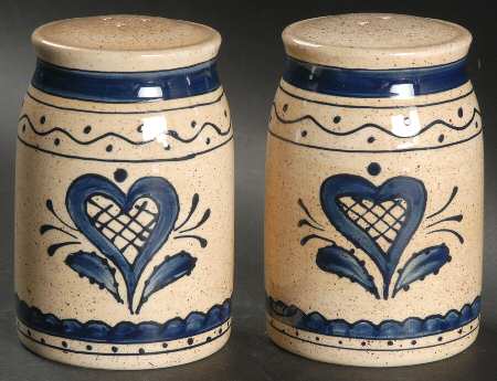 Carolina Trade Salt & Pepper Set