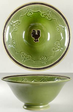 Elegant Rooster Footed Bowl