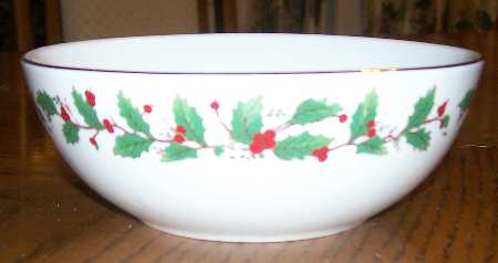 American Holly Fruit/Dessert (Sauce) Bowl