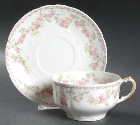 Schleiger 195-5 Flat Cup & Saucer Set