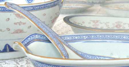 CX61 Gravy Ladle Solid Piece