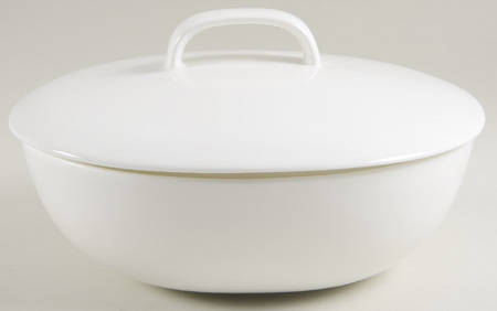 Bennett Oval Covered Vegetable