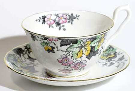 587-67 Flat Cup & Saucer Set