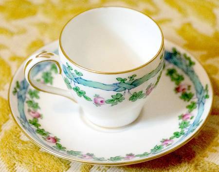 A5474 Footed Cup & Saucer Set