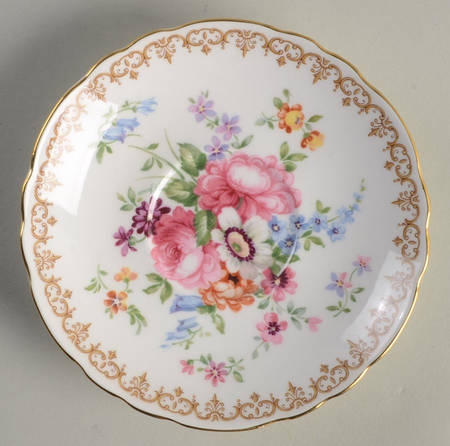 England's Bouquet (Smooth) Saucer