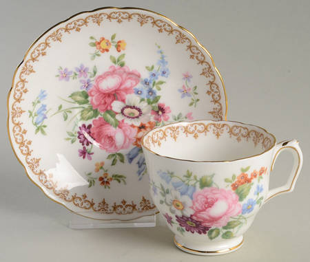 England's Bouquet (Smooth) Footed Cup & Saucer Set