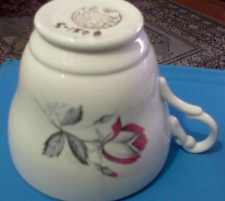 5-1500 Footed Cup