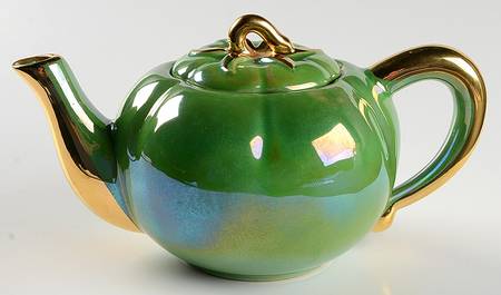 Pantry Parade Green Luster Teapot & Lid