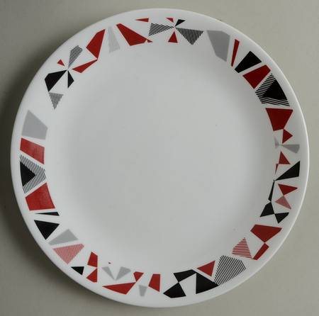 Mosaic Red (Corelle) Luncheon Plate