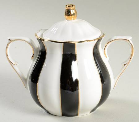 C6Y3 Black Sugar Bowl & Lid