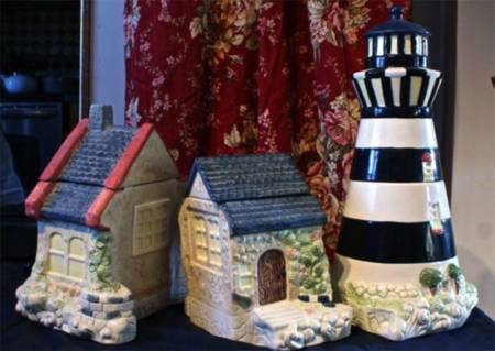 Lighthouse by Cracker Barrel