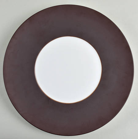 Horizon Satin Sepia Service Plate (Charger)