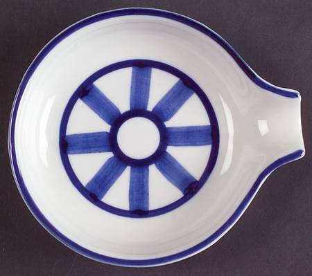 Arabesque (Sri Lanka, Phillipines) Spoon Rest/Holder (Holds 1 Spoon)