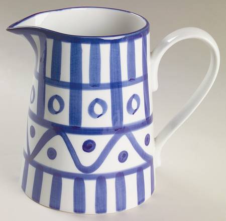 Arabesque (Sri Lanka, Phillipines) 40 Oz Pitcher